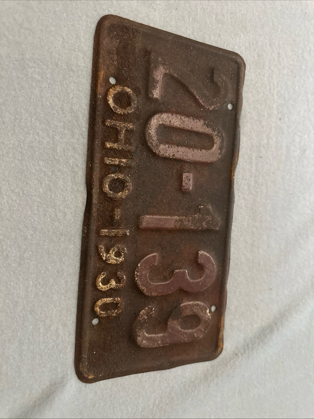 Vintage Rusted Ohio License Plate 70-139